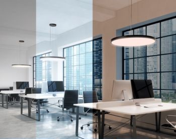 Großes, helles Großraumbüro